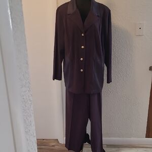 Chic Women's Purple Pantsuit